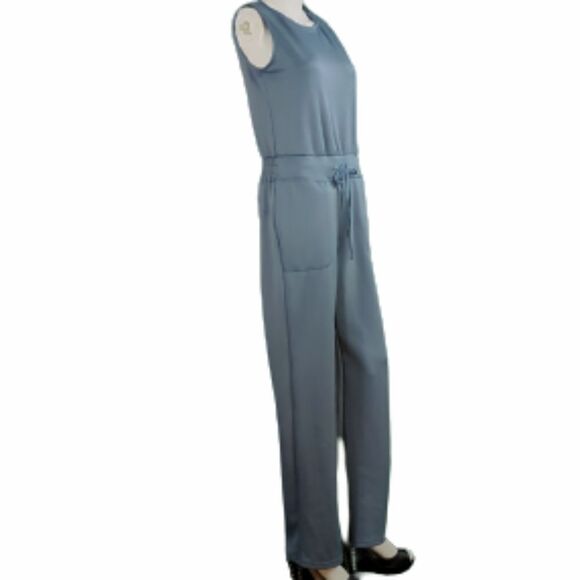 Amazon Jumpsuit - Picture 2 of 16